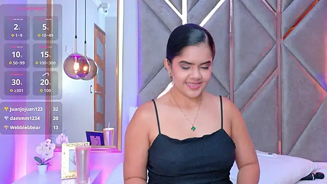 Martina-Roberts- webcam