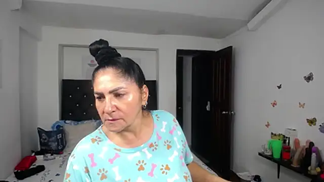 mature_bigboobs10 webcam