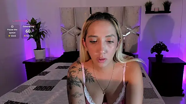 Amanda_klaire webcam