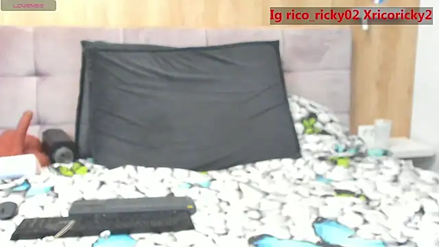 rico_ricky webcam