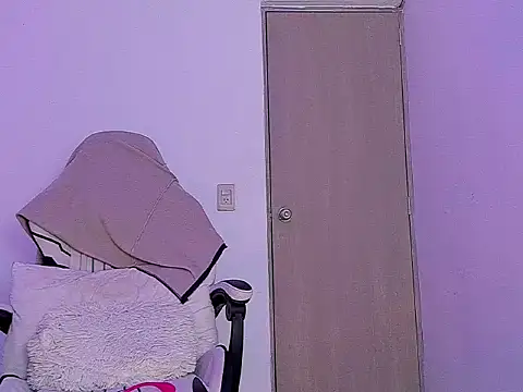 sarah_benjjaminn webcam