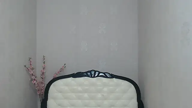 Holliy_Cooper webcam