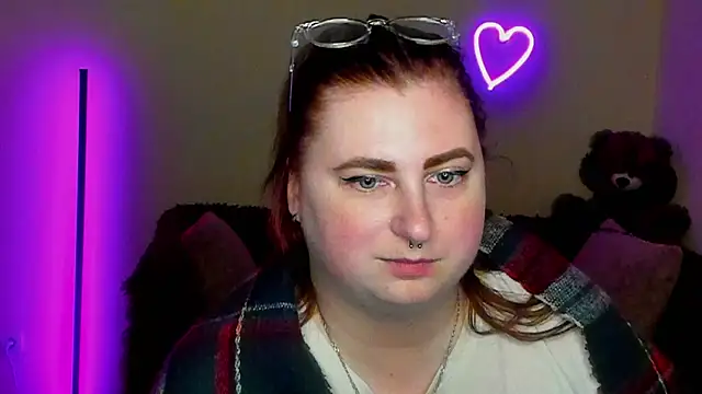 Alicia_love00 webcam