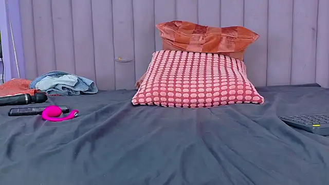 AmberStonne__ webcam