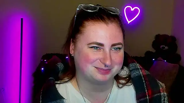 Alicia_love00 webcam