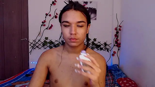 Candyy_doll__ webcam