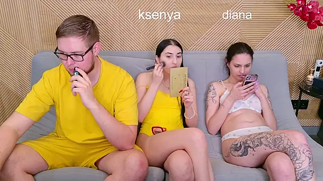 Ksenny live sex cam