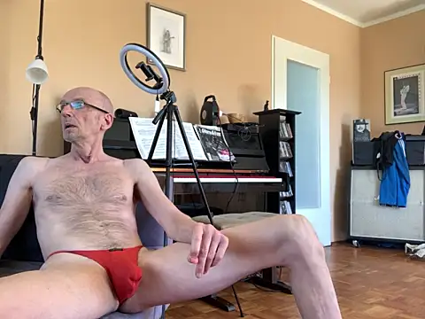 Bula94193 live sex cam