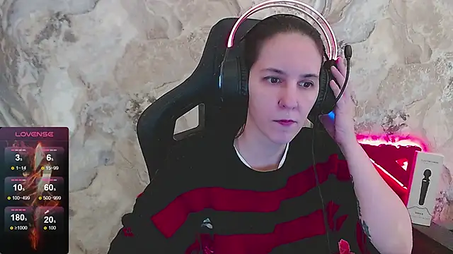 irwi_tomboy - Irwi_Tomboy's free webcam - UK Sex Cams