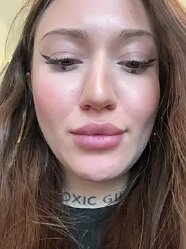 saintsquirt (F young) - PANTIES ASIDE+RUB CLIT IN PUBLIC TOILET