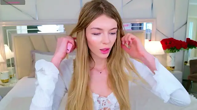 MeganMour live sex cam