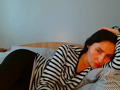 Irina9793 webcam