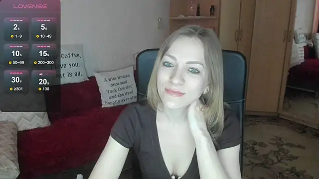 Tiffany_Bates webcam