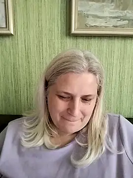 NyushaLollipop webcam