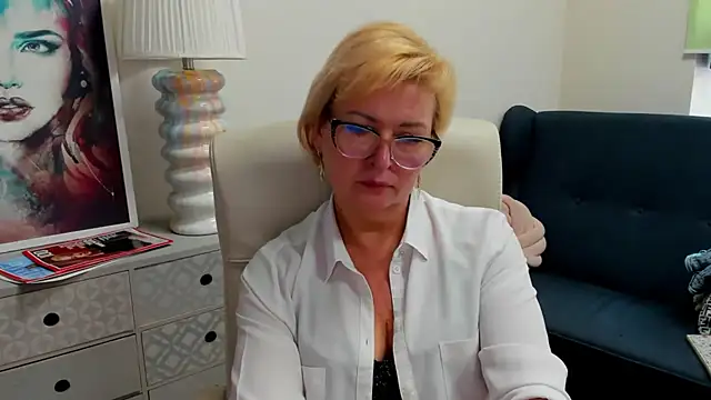 luna_xfantasy webcam