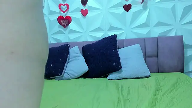 Anggie_Miller webcam