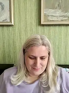 NyushaLollipop webcam