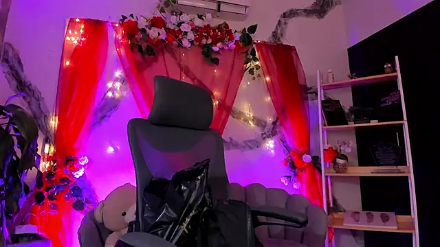 AlaskaFlowerss1_ webcam