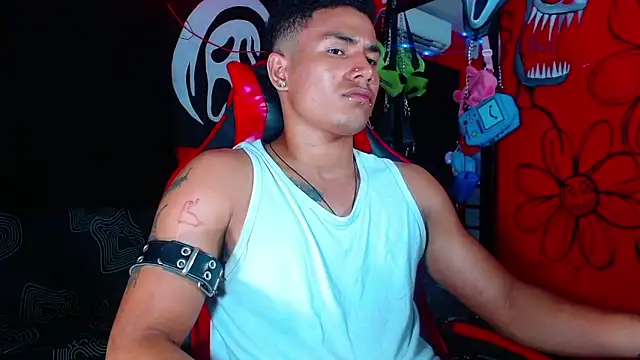 Nikkithebeastx webcam