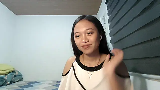 VincenzaHertler webcam