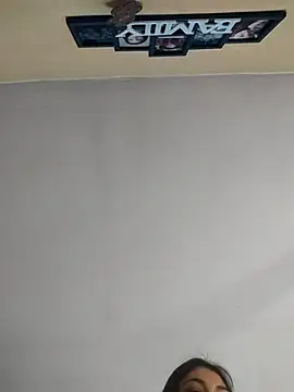 AntoniaHottie webcam