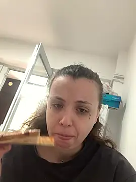 bunnythetailor webcam