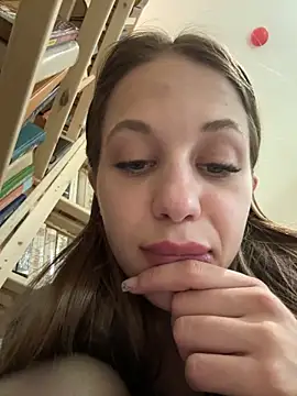 Olivia_Jemison webcam