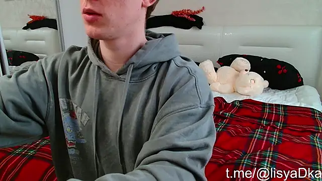 The_Slutty_Fox webcam