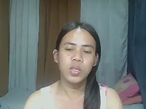 exoticpinay_dolly webcam