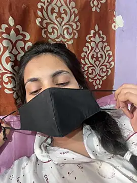 sandhya_77 (F young) - Lovesense