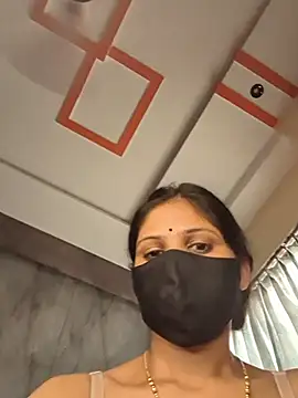 cute_shikaa (F young) - Squirt in public with face