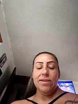 maynor_1998 (F milf) - I want to fuck a cucumber 😈🔥