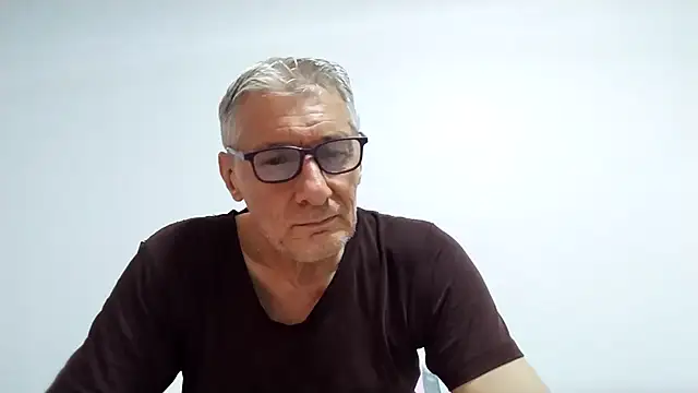 BIGUNCUTHARDCOCK webcam