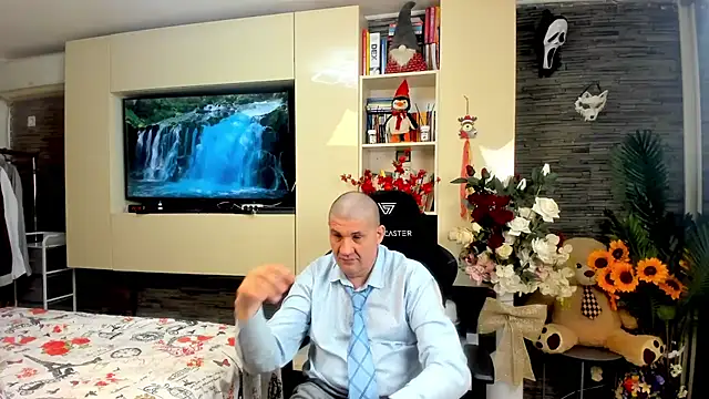 SpartacusDaddy48 webcam