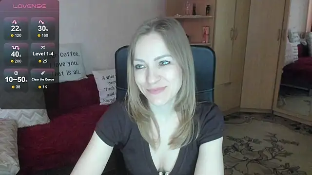 Tiffany_Bates webcam