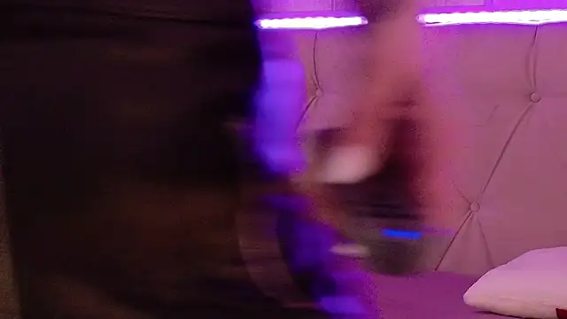 RubyDivine live sex cam