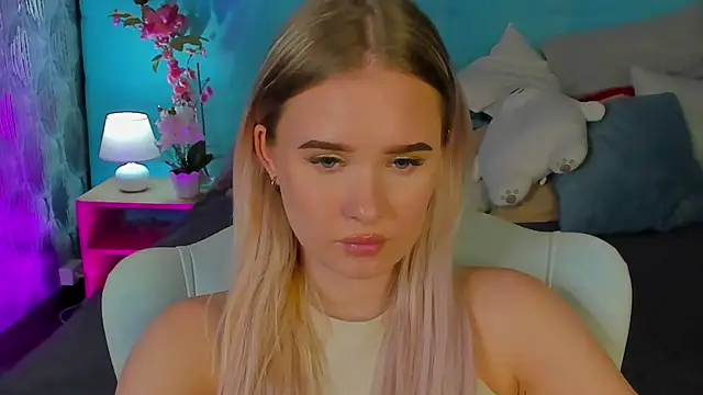 Alice_Pleasance webcam