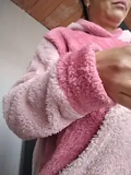 naughty_doll_horny webcam