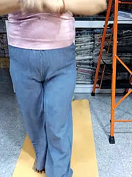 QueenHaryanaa webcam