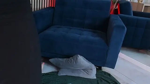 CurvyyVanessa webcam