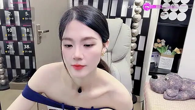 美女Yueyue-MM在线直播