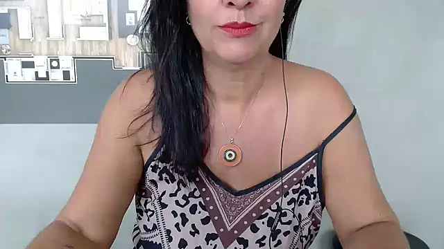 Lindagoddess75 webcam