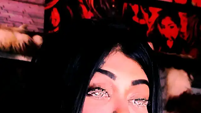 indian_dreamgirl webcam