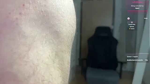 wannaseeyoursmile (M young) - #bisexuals #brunettes #ejaculation #flexing #handjob #hd #interactive-toys #lovense #masturbation #middle-priced-privates #muscular #oil-show #orgasm #recordable-privates #recordable-publics #striptease #ticket-and-group-shows #white #young