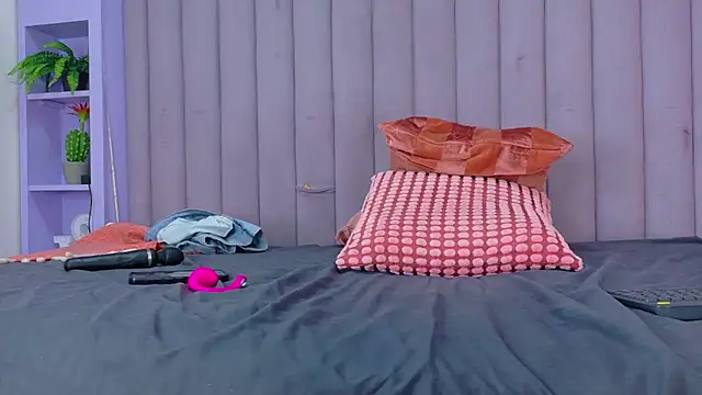 AmberStonne__ webcam