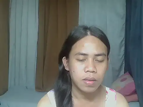 exoticpinay_dolly webcam