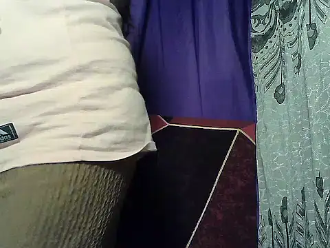 prettymomma24xx - Prettymomma24xx's free webcam - UK Sex Cams