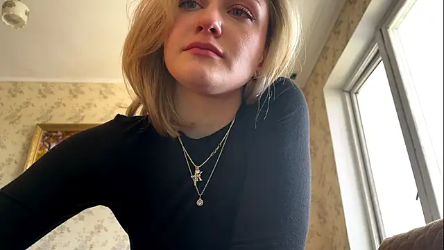 alisiastreitmatter - AlisiaStreitmatter's free webcam - UK Sex Cams