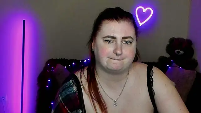 Alicia_love00 webcam