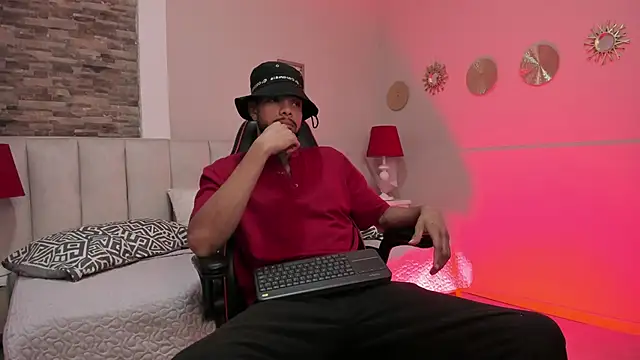 cero_khalifa - Cero_khalifa's free webcam - UK Sex Cams